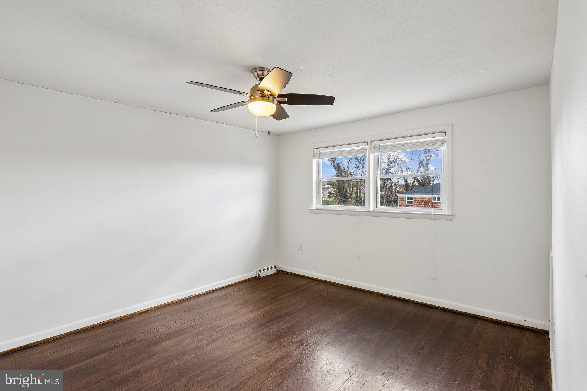 5405 Highridge Street Halethorpe, MD 21227 - Photo 15 of 30 Primary Bedroom