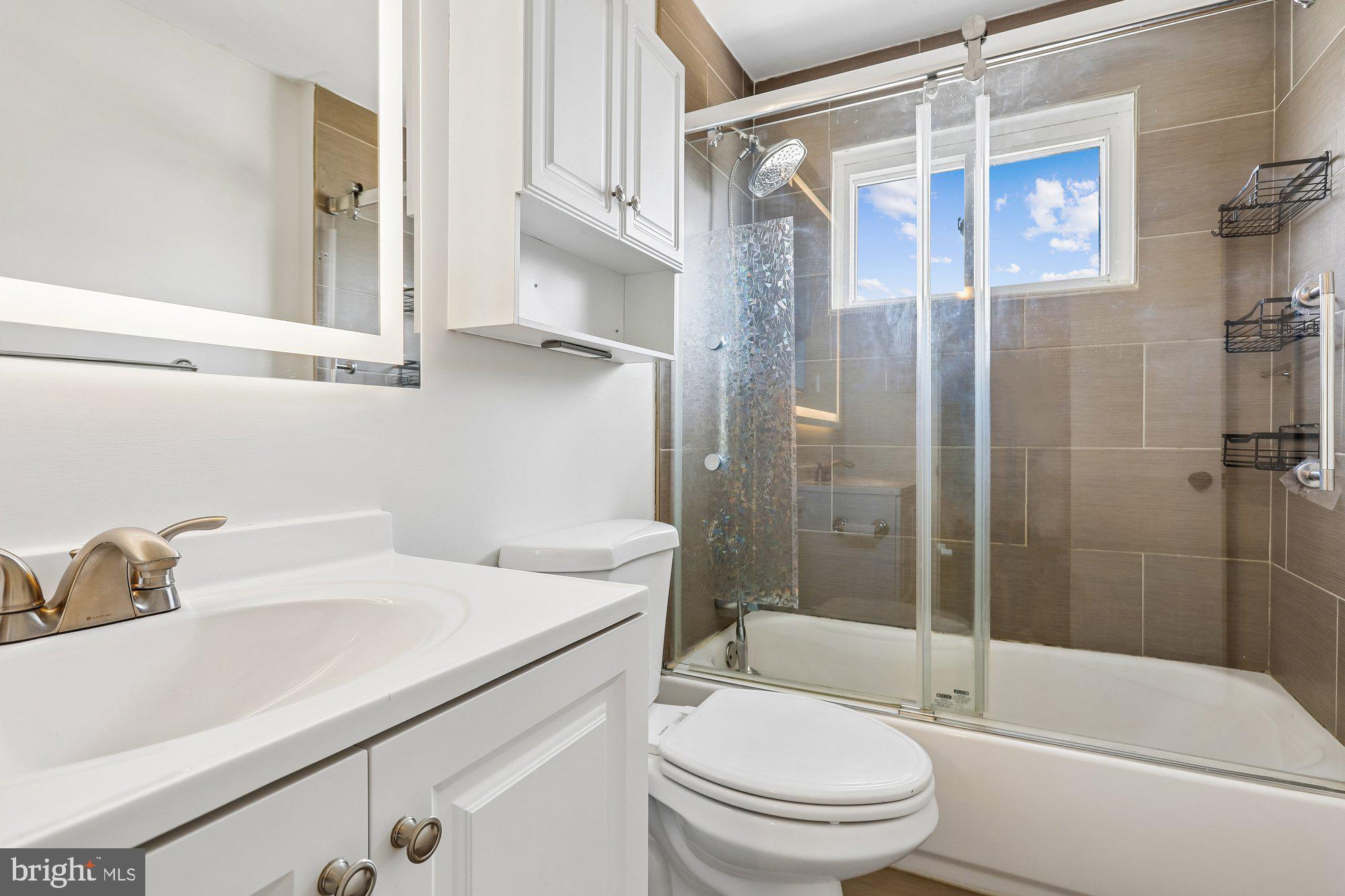 5405 Highridge Street Halethorpe, MD 21227 - Photo 18 of 30 Bath