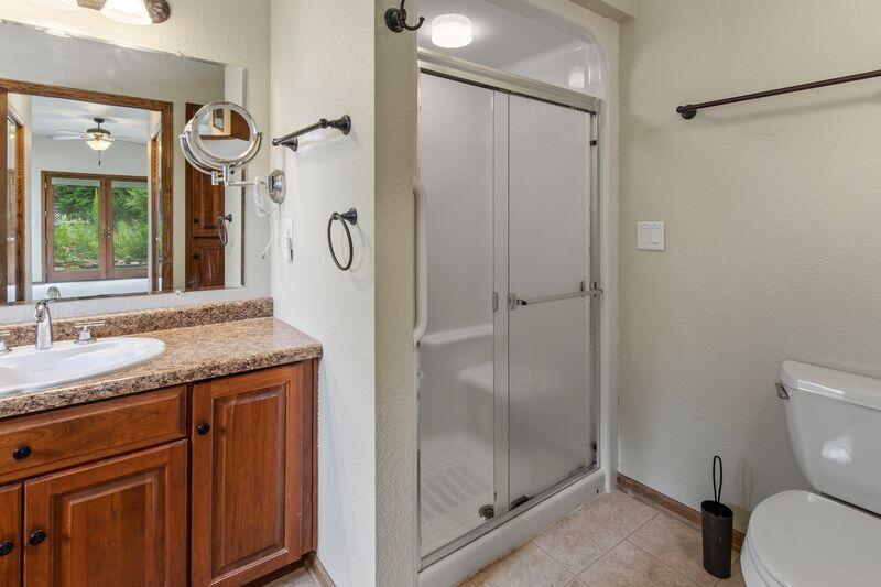 390 Woodlake Road Kohler, WI 53044 - Photo 13 of 25 Primary Bath
