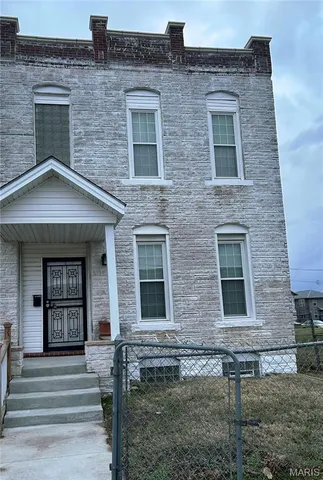 $1,200 | 3743 Sullivan Avenue, St. Louis, MO 63107