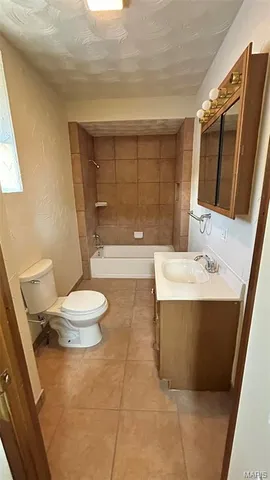 $1,200 | 3743 Sullivan Avenue, St. Louis, MO 63107