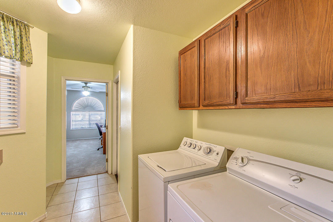 2289 East Victor Road Gilbert, AZ 85296 - Photo 29 of 43 Victor-30