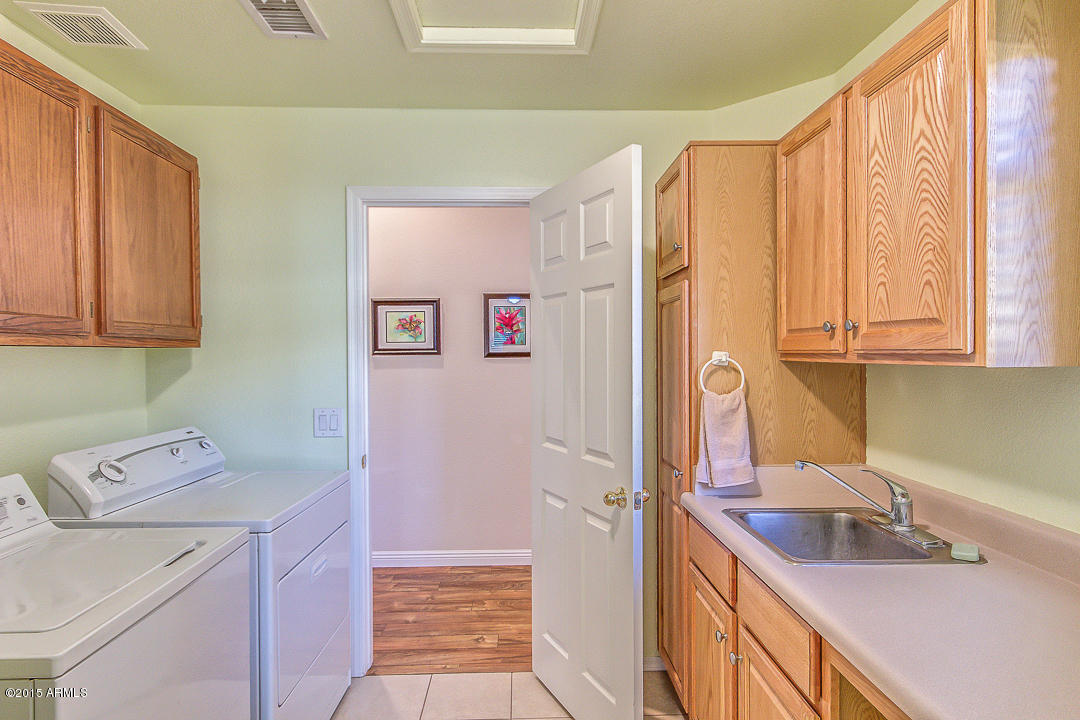 2289 East Victor Road Gilbert, AZ 85296 - Photo 30 of 43 Victor-31