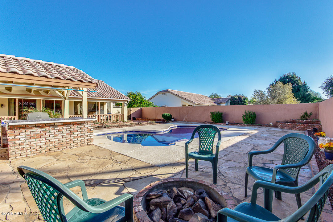 2289 East Victor Road Gilbert, AZ 85296 - Photo 36 of 43 Victor-37