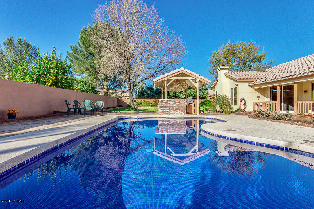 2289 East Victor Road Gilbert, AZ 85296 - Photo 39 of 43 Victor-40