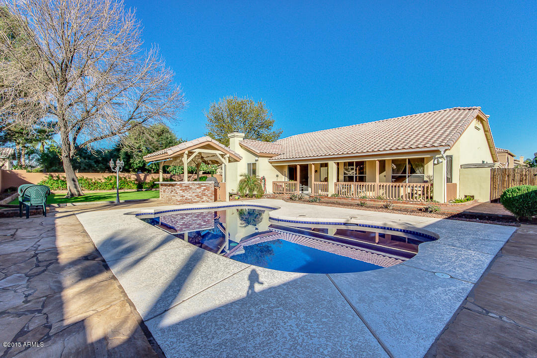 2289 East Victor Road Gilbert, AZ 85296 - Photo 41 of 43 Victor-42