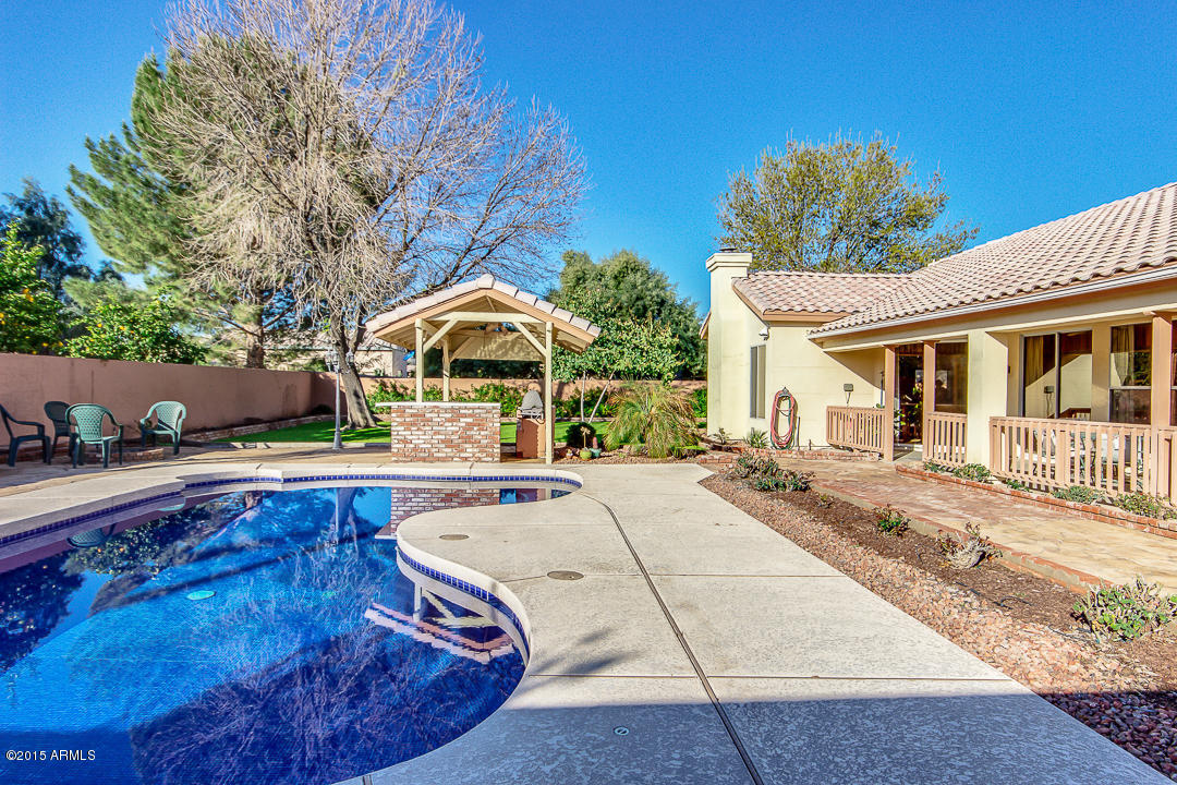 2289 East Victor Road Gilbert, AZ 85296 - Photo 42 of 43 Victor-43