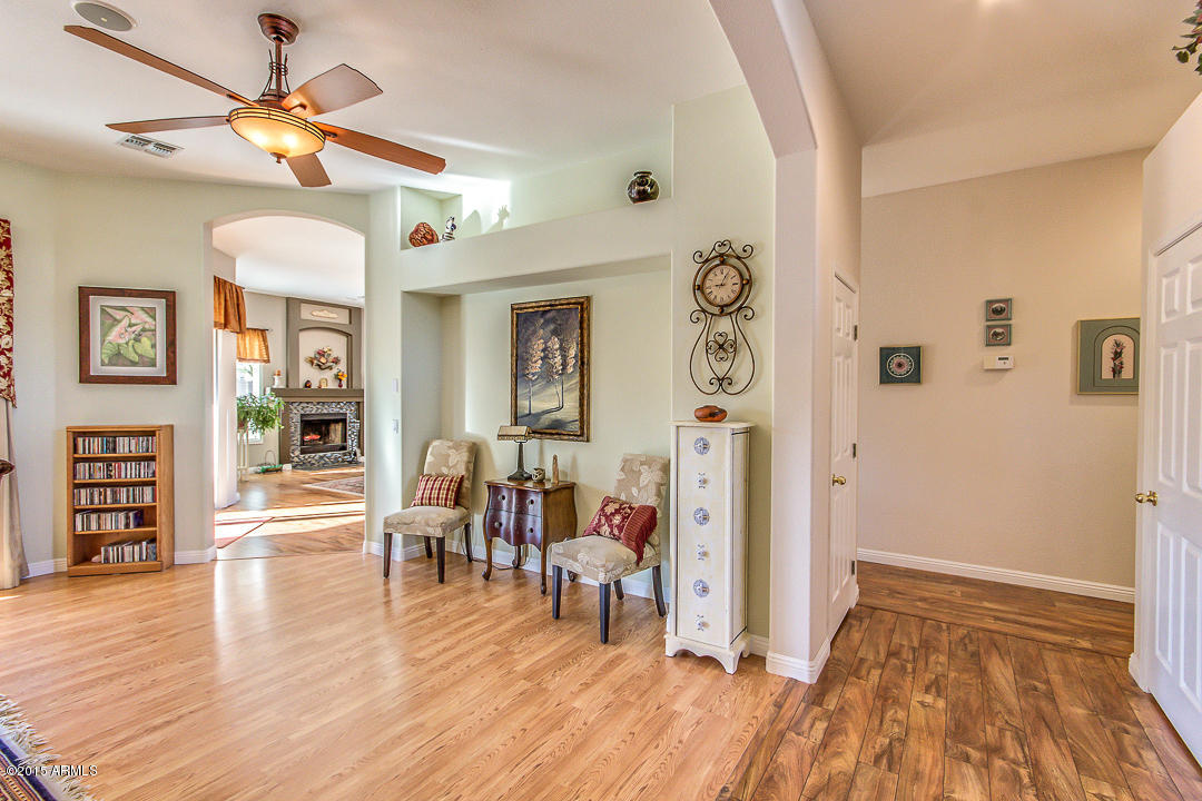 2289 East Victor Road Gilbert, AZ 85296 - Photo 6 of 43 Victor-6