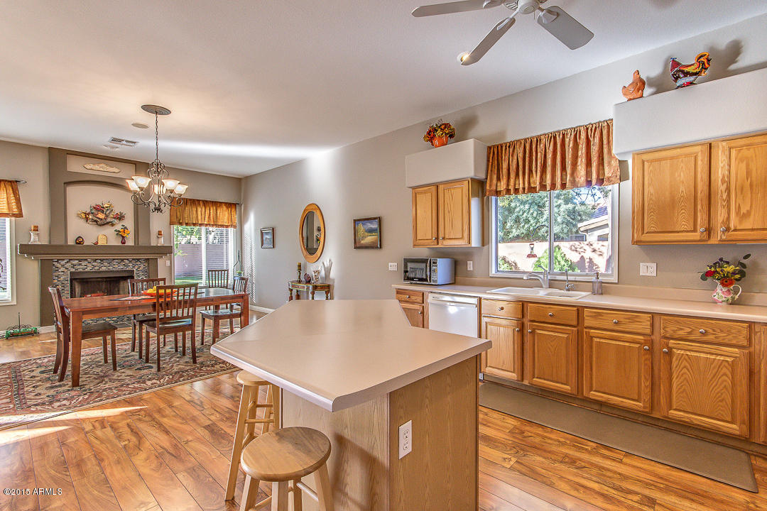 2289 East Victor Road Gilbert, AZ 85296 - Photo 9 of 43 Victor-9