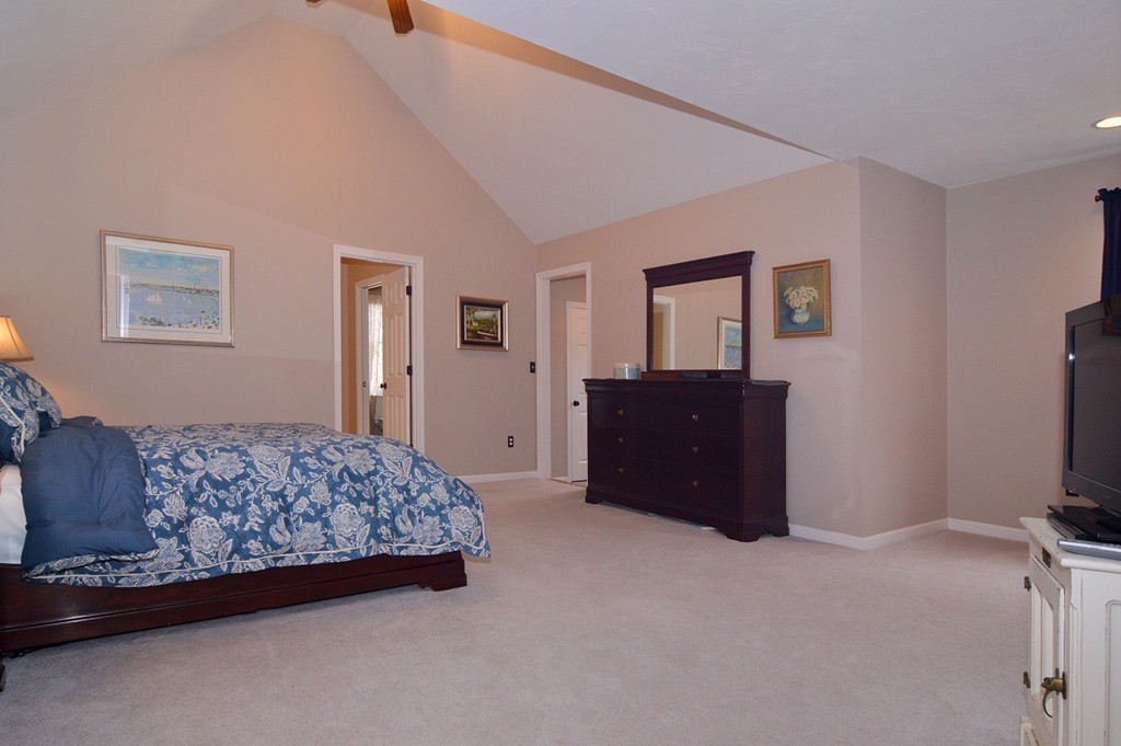 27 Plantation Road Mansfield, MA 02048 - Photo 19 of 30 Gallery Image 19