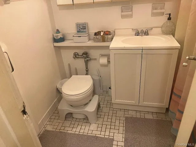 $185,000 | 86-29 155th Avenue, Unit 5F | Lindenwood