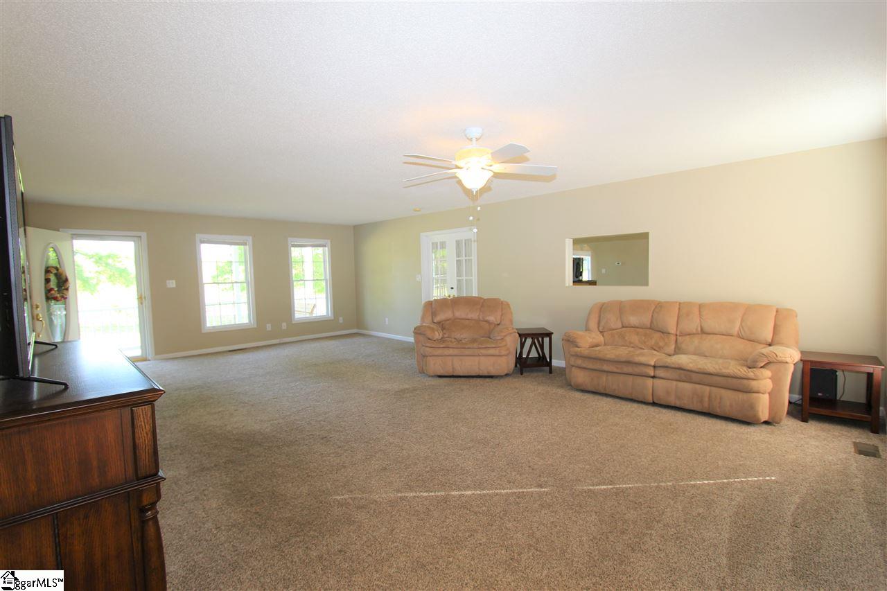 230 Oak Valley Road Spartanburg, SC 29302 - Photo 2 of 25 Gallery Image 2