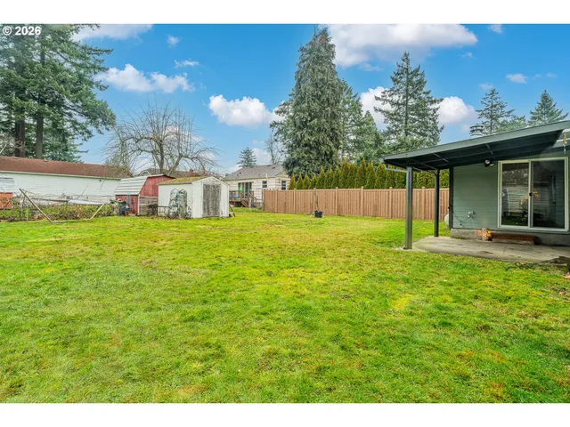 $450,000 | 11937 Northeast Holladay Street, Portland, OR 97220