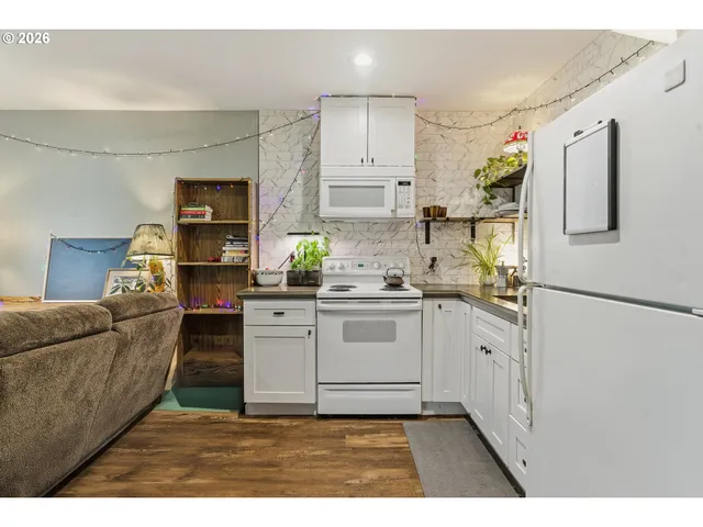 $450,000 | 11937 Northeast Holladay Street, Portland, OR 97220