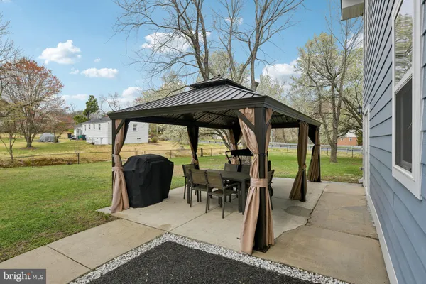 a car parked in front of a house