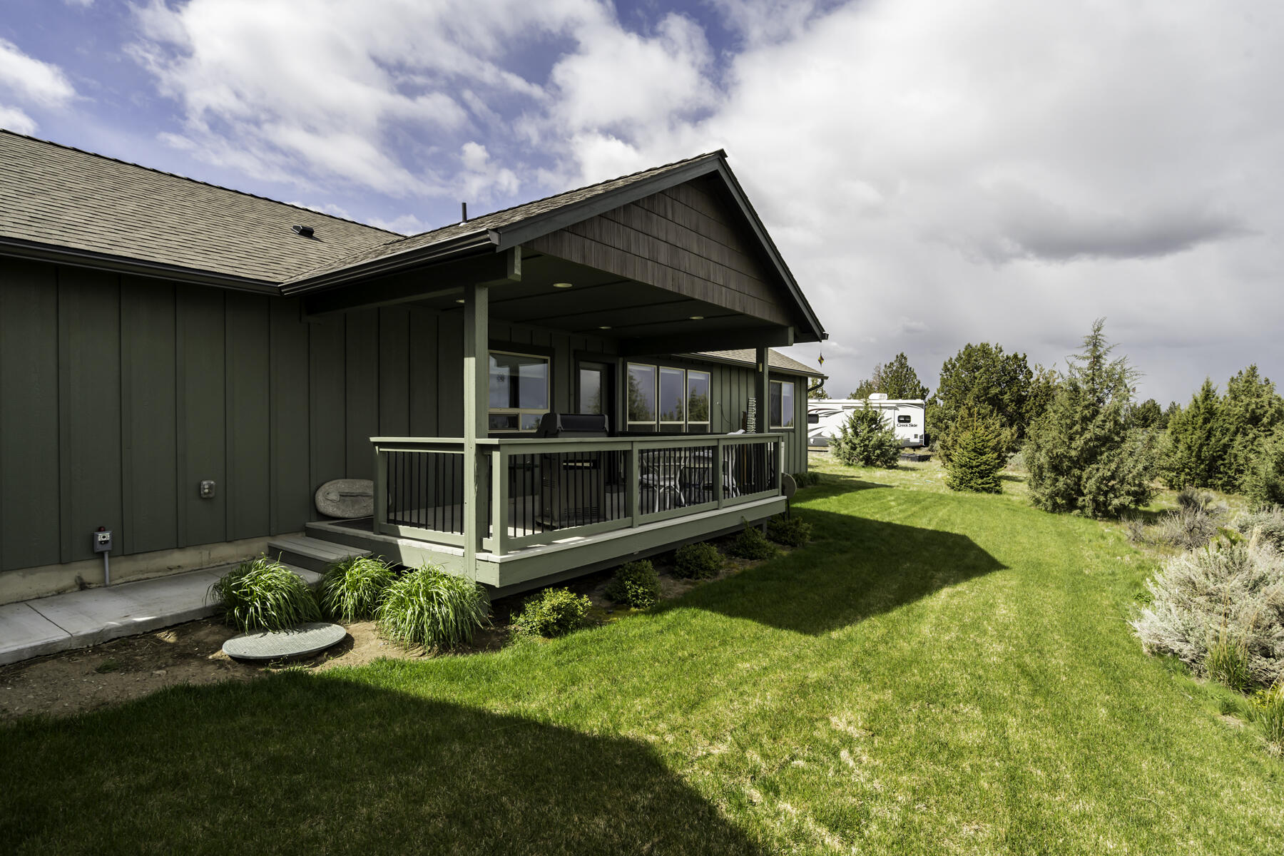 8598 Southwest Copley Road Powell Butte, OR 97753 - Photo 56 of 85 ADU back deck