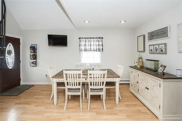 $549,999 | 129 Norwalk Avenue, Unit A, Medford, NY 11763