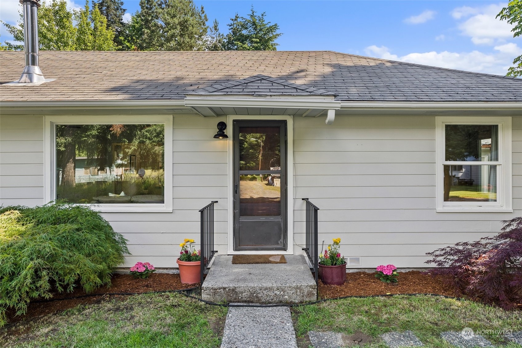 114 Miller Road Randle, WA 98377 - Photo 2 of 28 Gallery Image 2