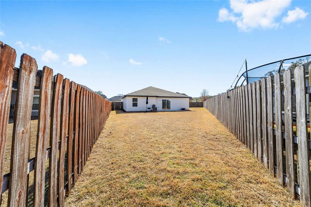 16668 Northwest 191st Way High Springs, FL 32643 - Photo 30 of 38 a view of a bedroom