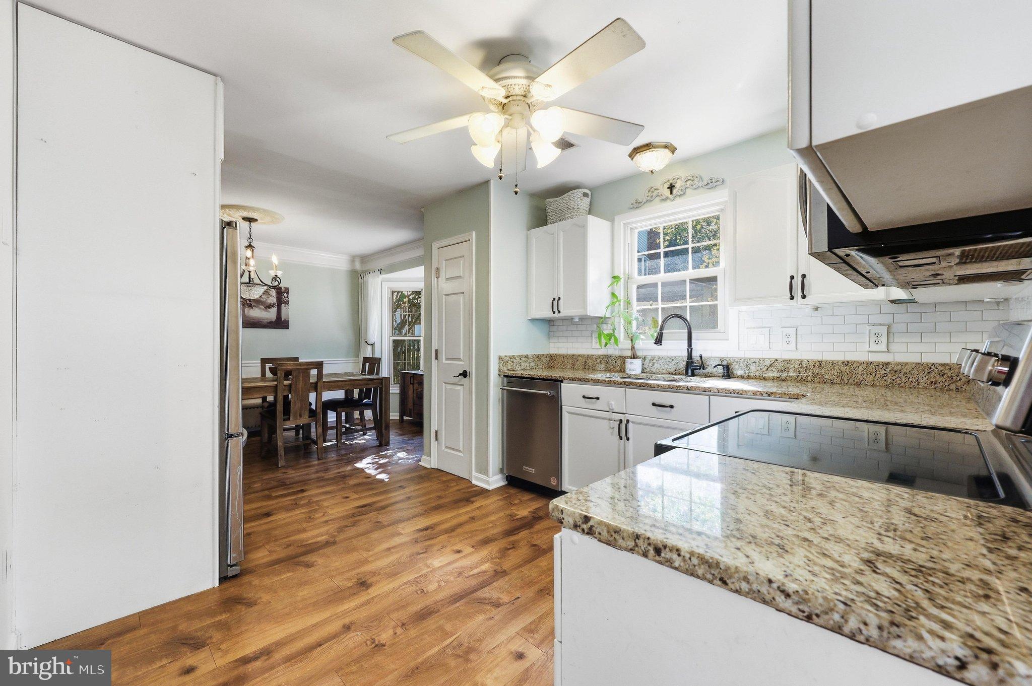 6715 Hemlock Point Road New Market, MD 21774 - Photo 11 of 71 Kitchen