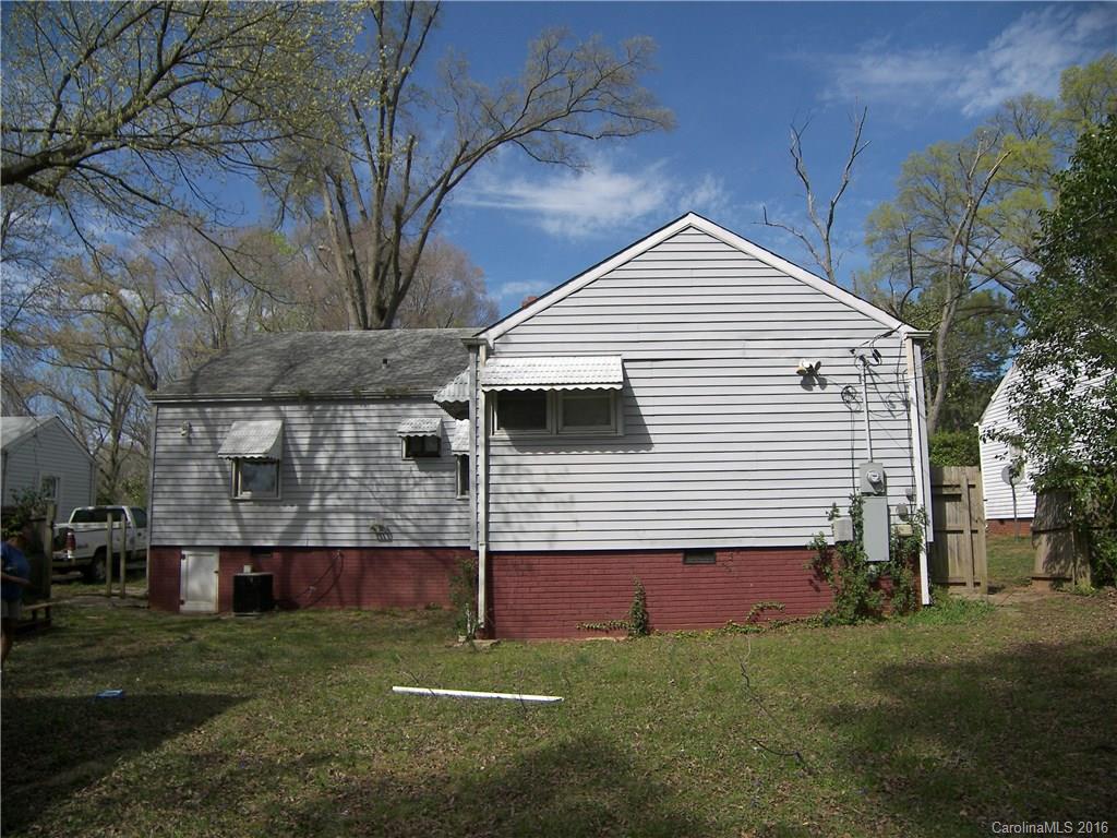 1327 Skyview Road Charlotte, NC 28208 - Photo 13 of 19 Gallery Image 13