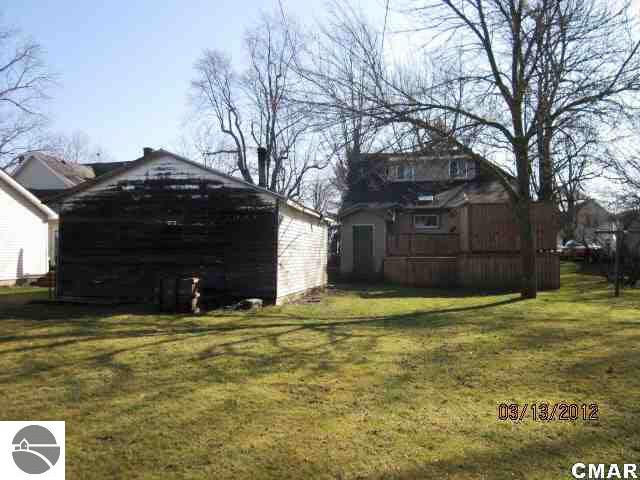 419 North Maple Street Ithaca, MI 48847 - Photo 2 of 15 1767237-1.JPG