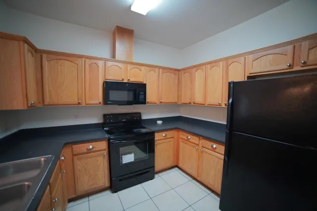 $1,500 | 829 Dent Street, Tallahassee, FL 32304