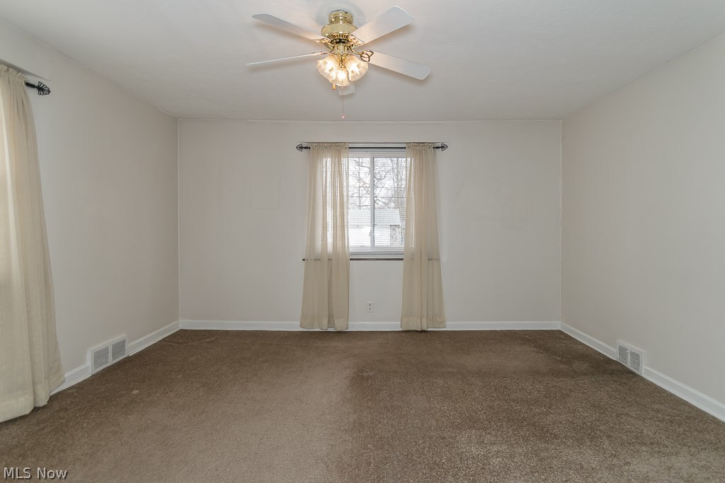 5605 Hopkins Road Mentor, OH 44060 - Photo 22 of 29 Gallery Image 22