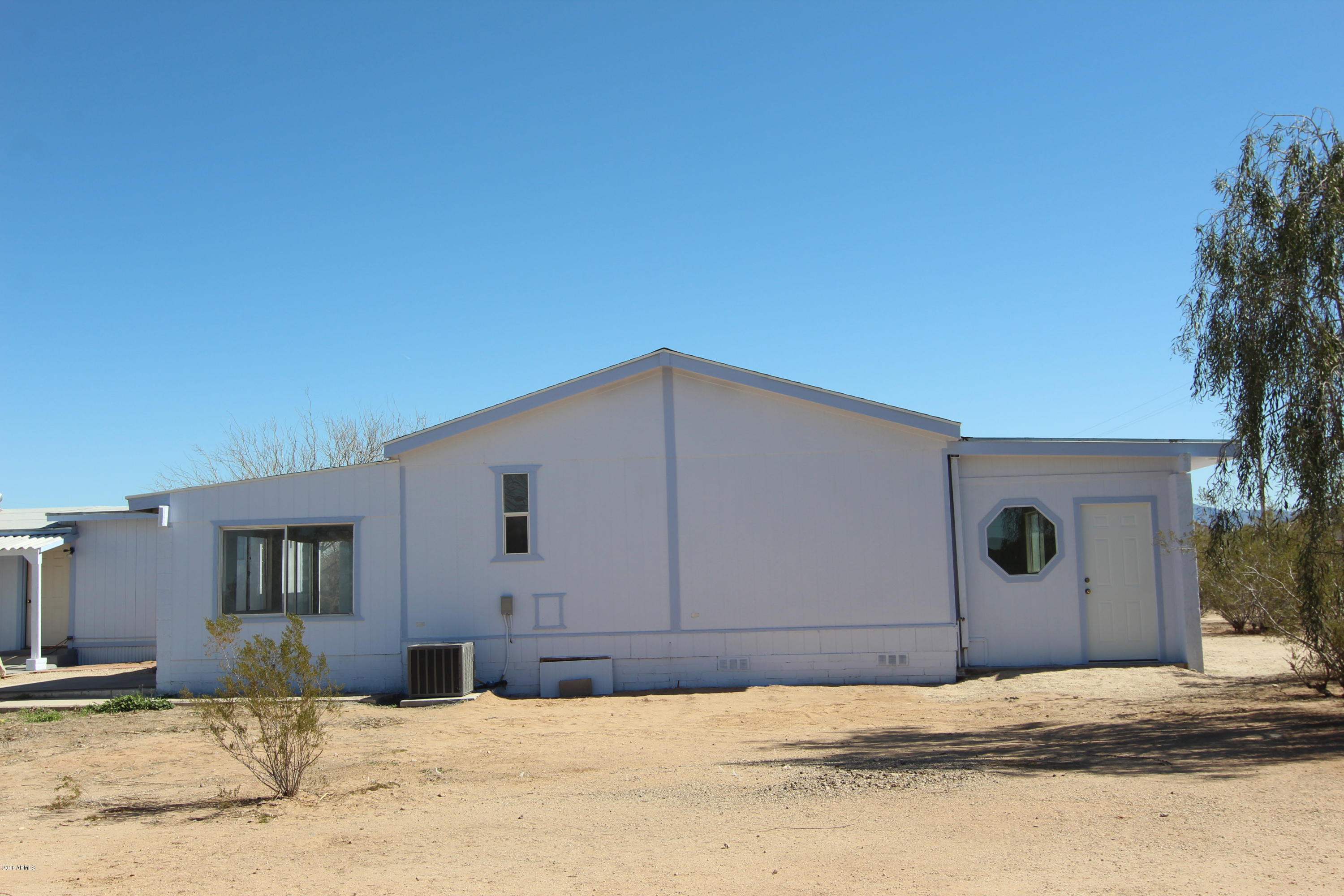 20102 West Arlington Road Buckeye, AZ 85326 - Photo 16 of 66 Fresh exterior Paint