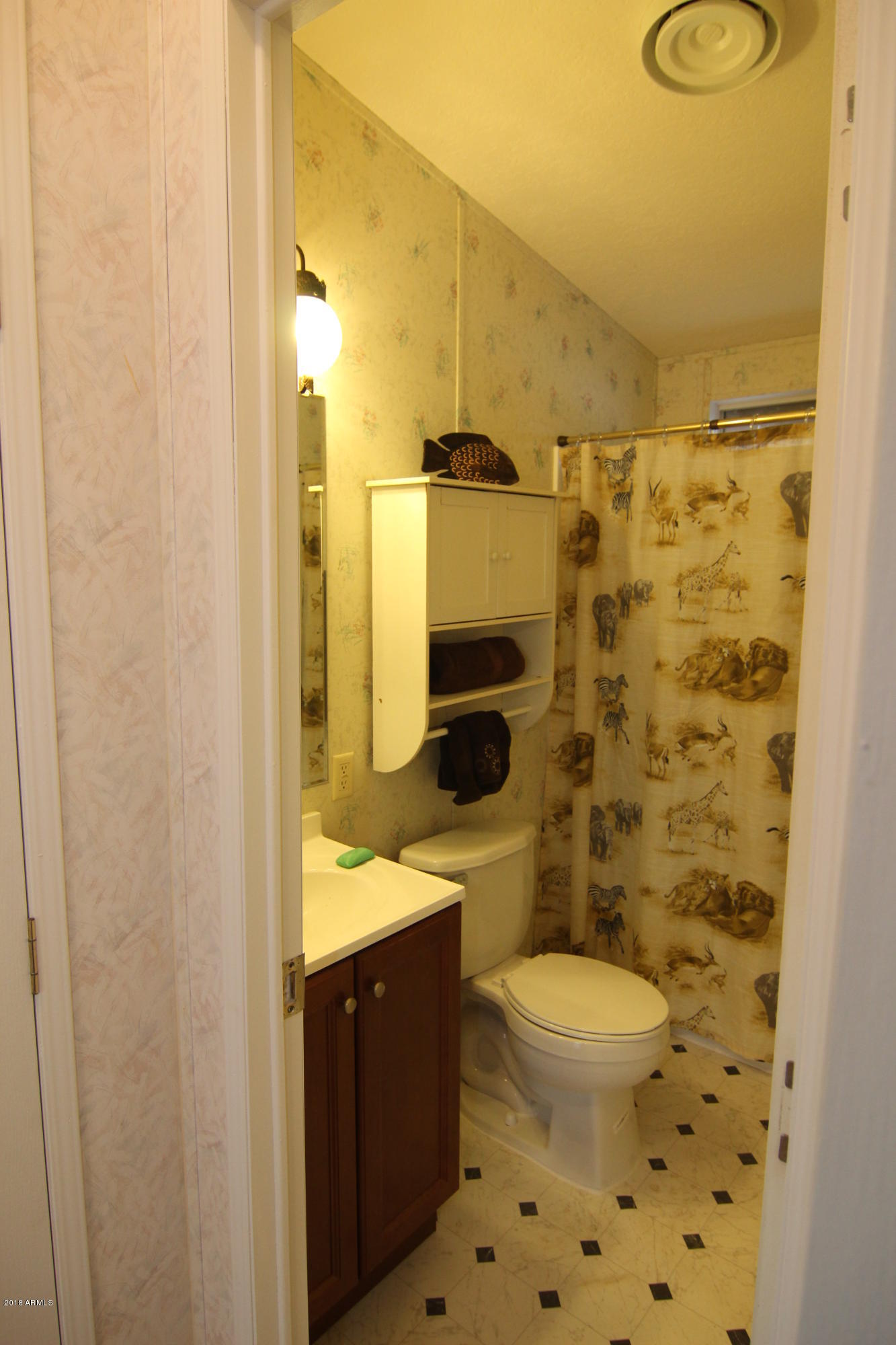 20102 West Arlington Road Buckeye, AZ 85326 - Photo 55 of 66 hall bath 4