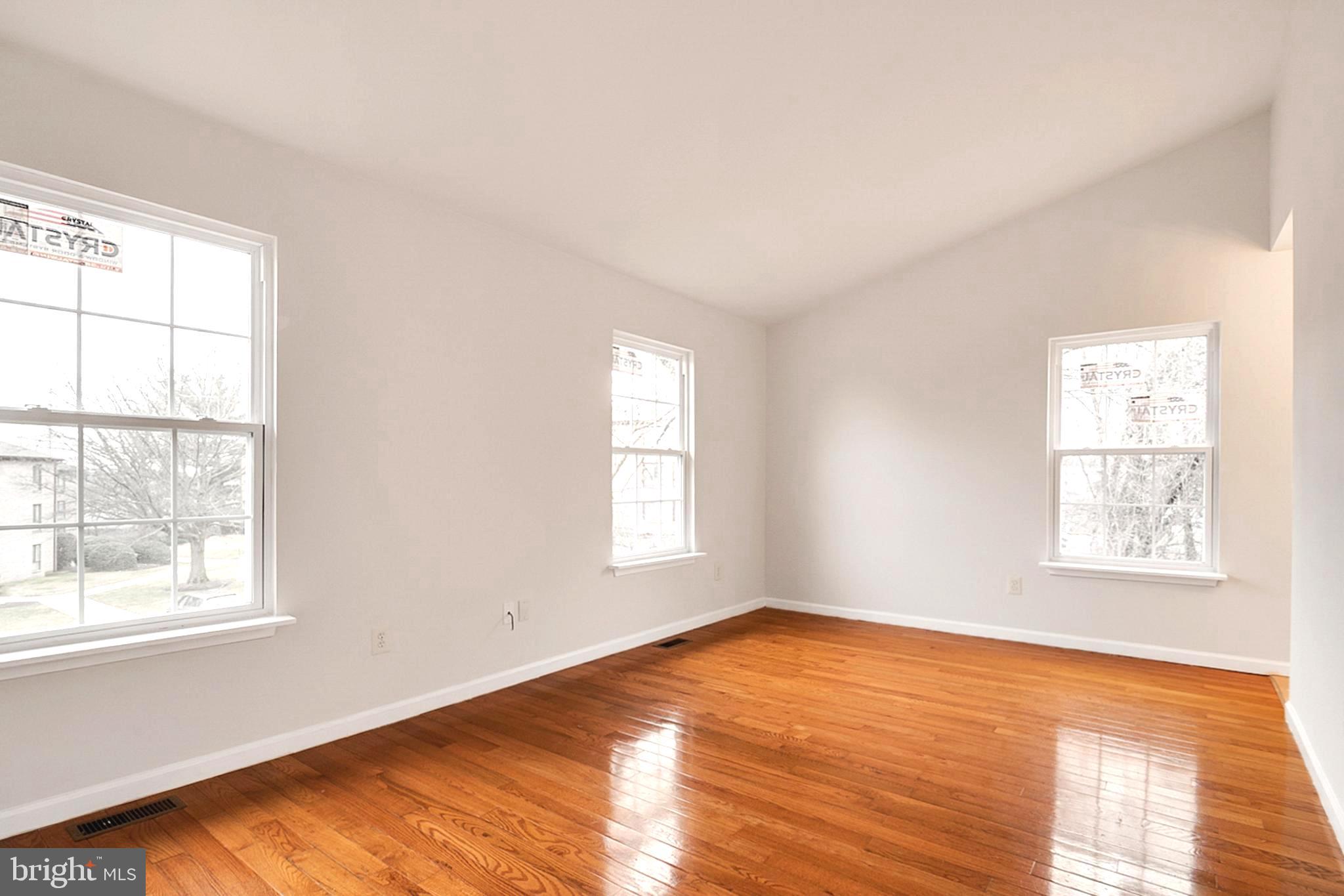2415 Michigan Avenue Silver Spring, MD 20910 - Photo 22 of 35 Gallery Image 22