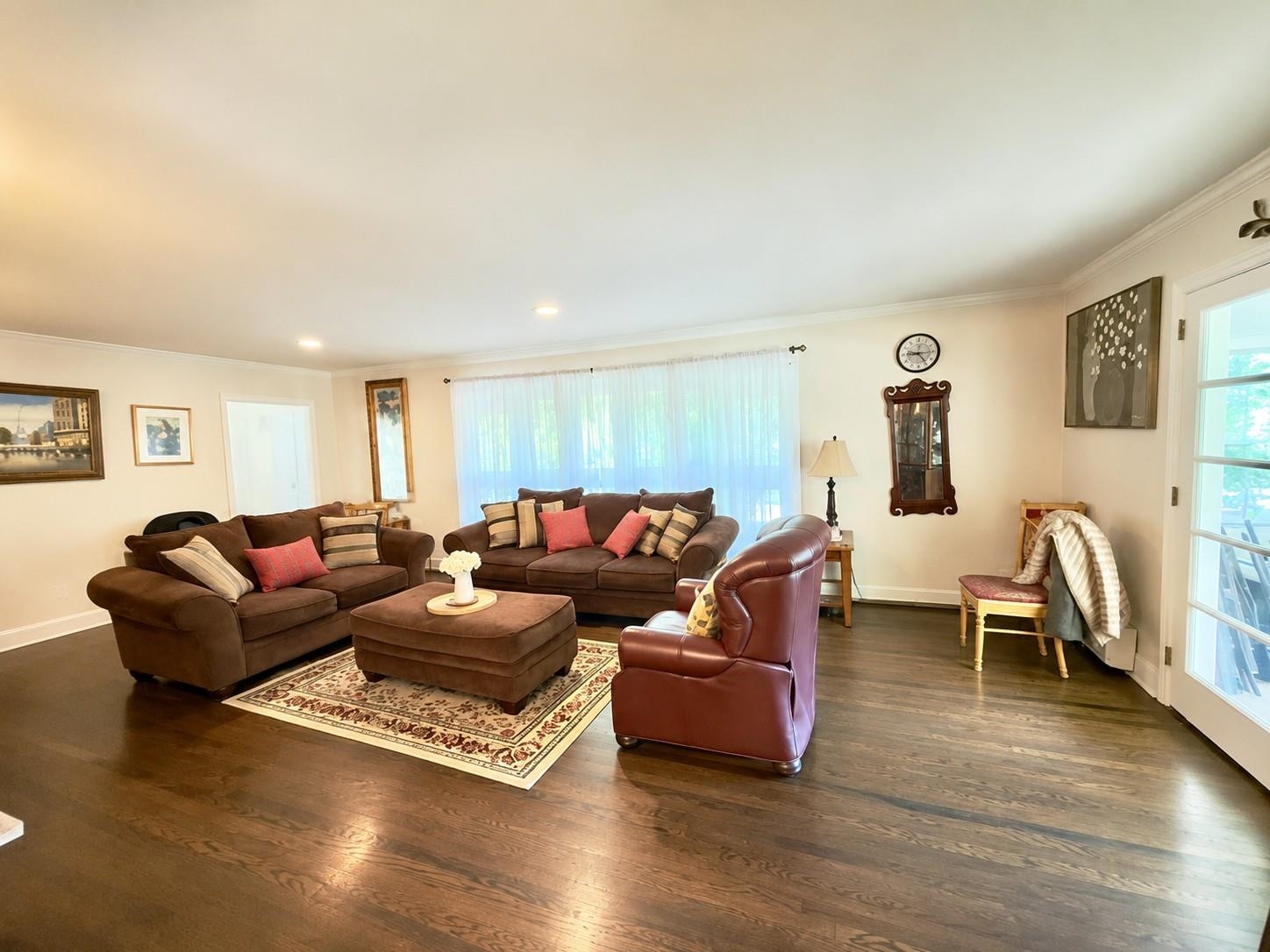 72 Foster Road Tenafly, NJ 07670 - Photo 5 of 22 Gallery Image 5