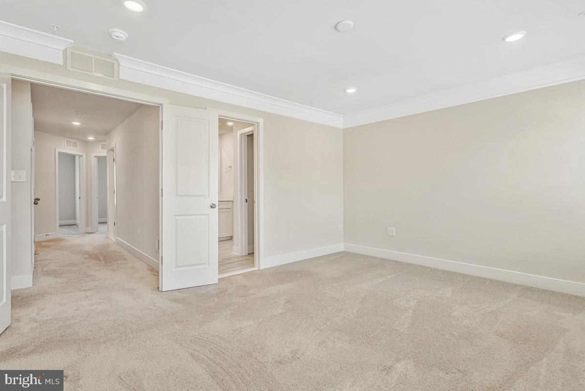 23606 Crosswinds Way California, MD 20619 - Photo 19 of 40 Owner's suite