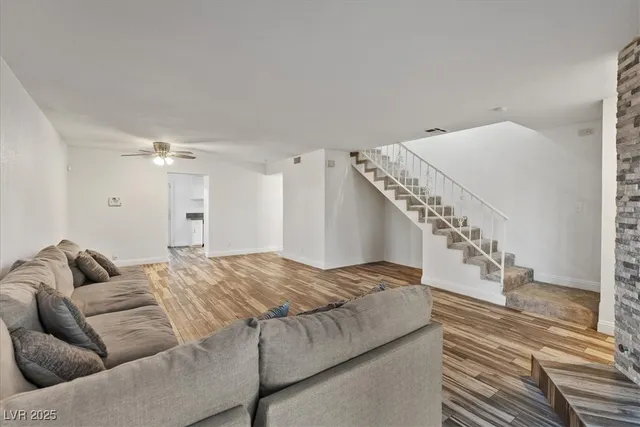 $1,980 | 3388 Pavlo Street, Las Vegas, NV 89121