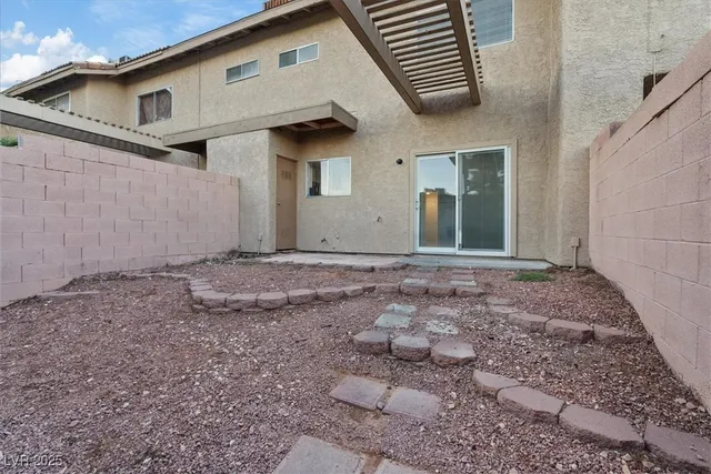 $1,980 | 3388 Pavlo Street, Las Vegas, NV 89121