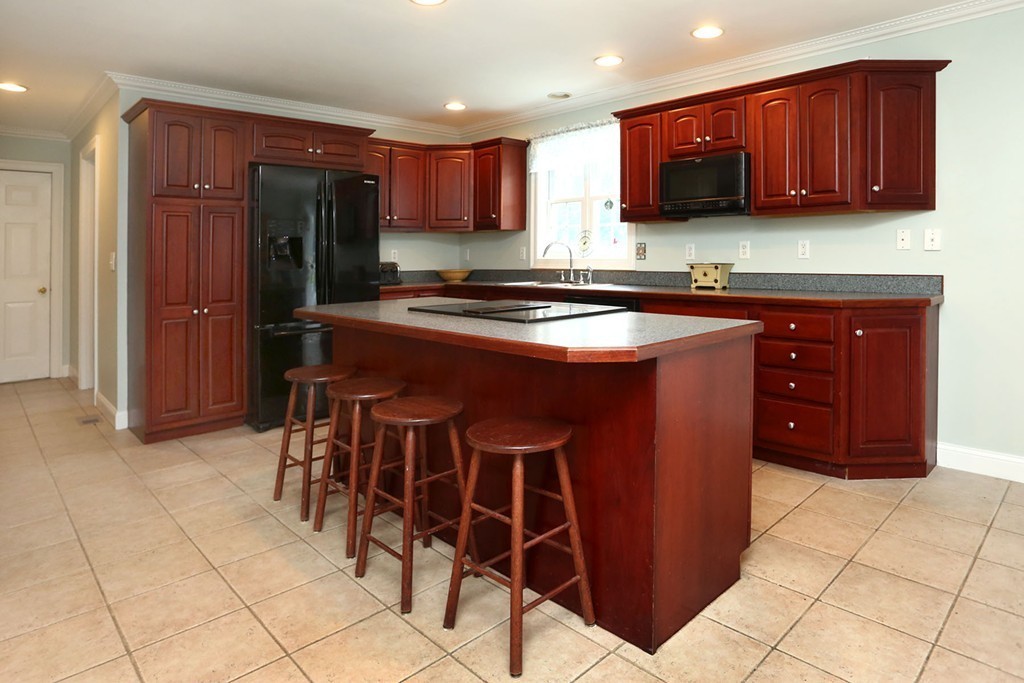 12 Joy Road Salisbury, MA 01952 - Photo 5 of 29 Gallery Image 5