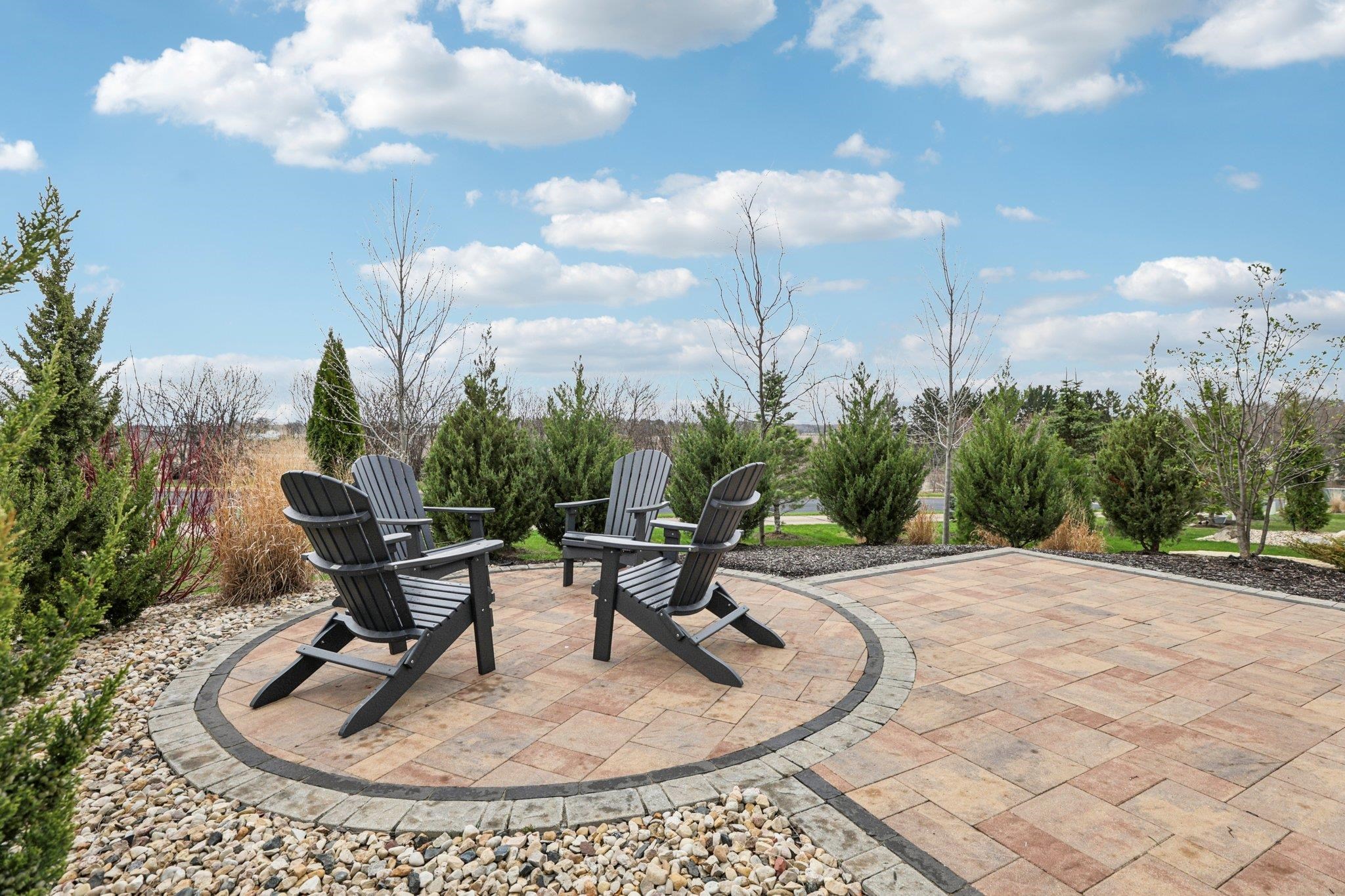 1106 Reese Trail Waunakee, WI 53597 - Photo 8 of 68