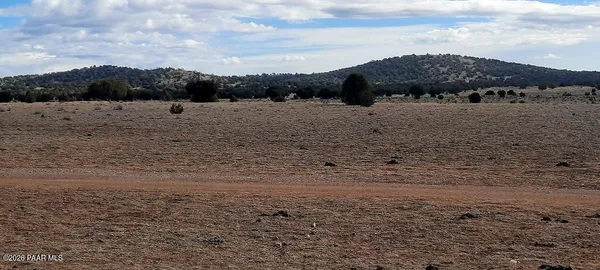 $265,000 | Xxxx West Xxxx W Old Limestone Lane, Seligman, AZ 86337