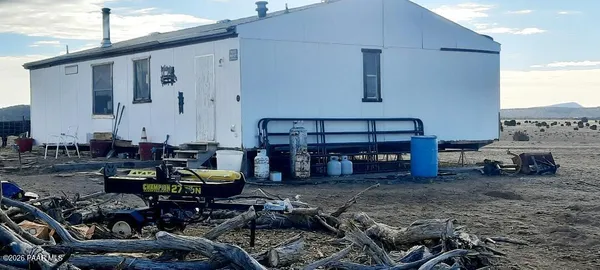 $265,000 | Xxxx West Xxxx W Old Limestone Lane, Seligman, AZ 86337