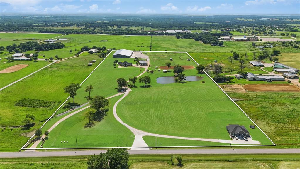 10531 Cole Road Pilot Point, TX 76258 - Photo 2 of 40