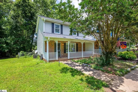 $169,900 | 1040 Wildwood Lane, Unit 4B, Spartanburg, SC 29301