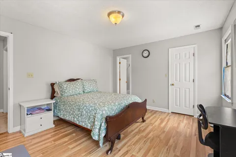 $169,900 | 1040 Wildwood Lane, Unit 4B, Spartanburg, SC 29301