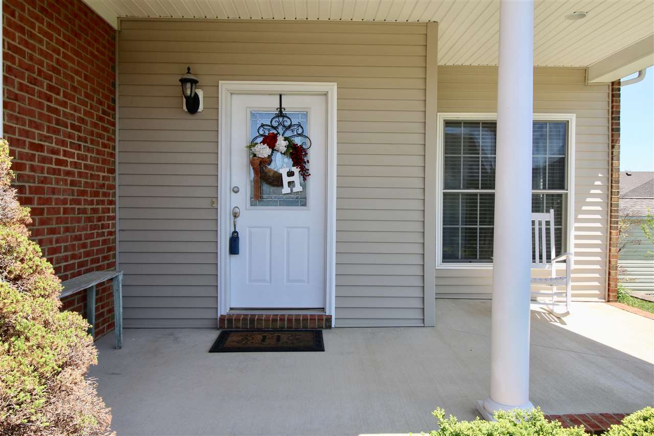 518 Rodeo Lane Bowling Green, KY 42101 - Photo 4 of 35 Gallery Image 4