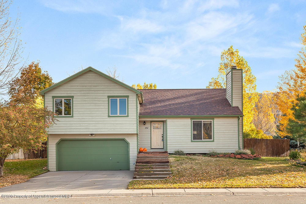 292 Rabbit Road Carbondale, CO 81623 - Photo 1 of 27 292RabbitRoad_DASH_10152020005