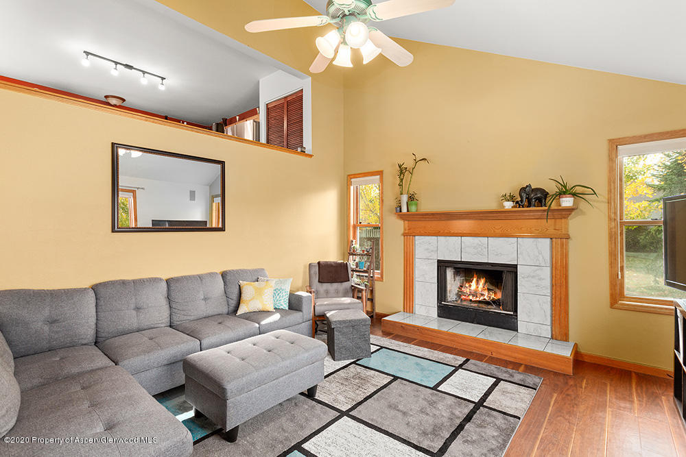 292 Rabbit Road Carbondale, CO 81623 - Photo 7 of 27 292RabbitRoad_DASH_10152020014