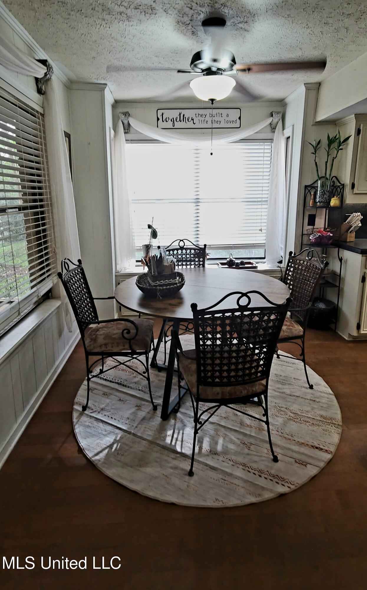 415 St Augustine Drive Madison, MS 39110 - Photo 11 of 52 Breakfast area