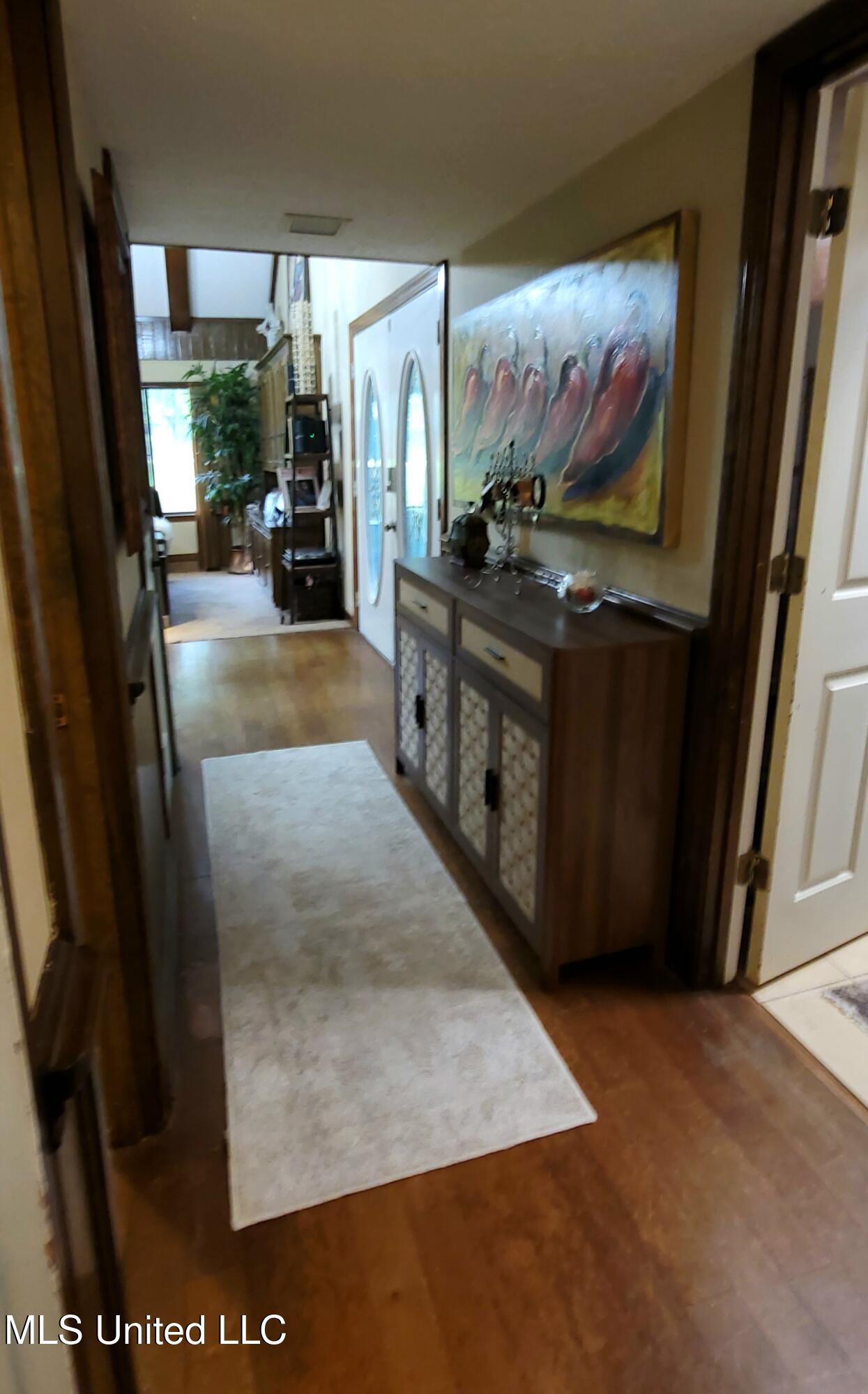 415 St Augustine Drive Madison, MS 39110 - Photo 15 of 52 Small hall