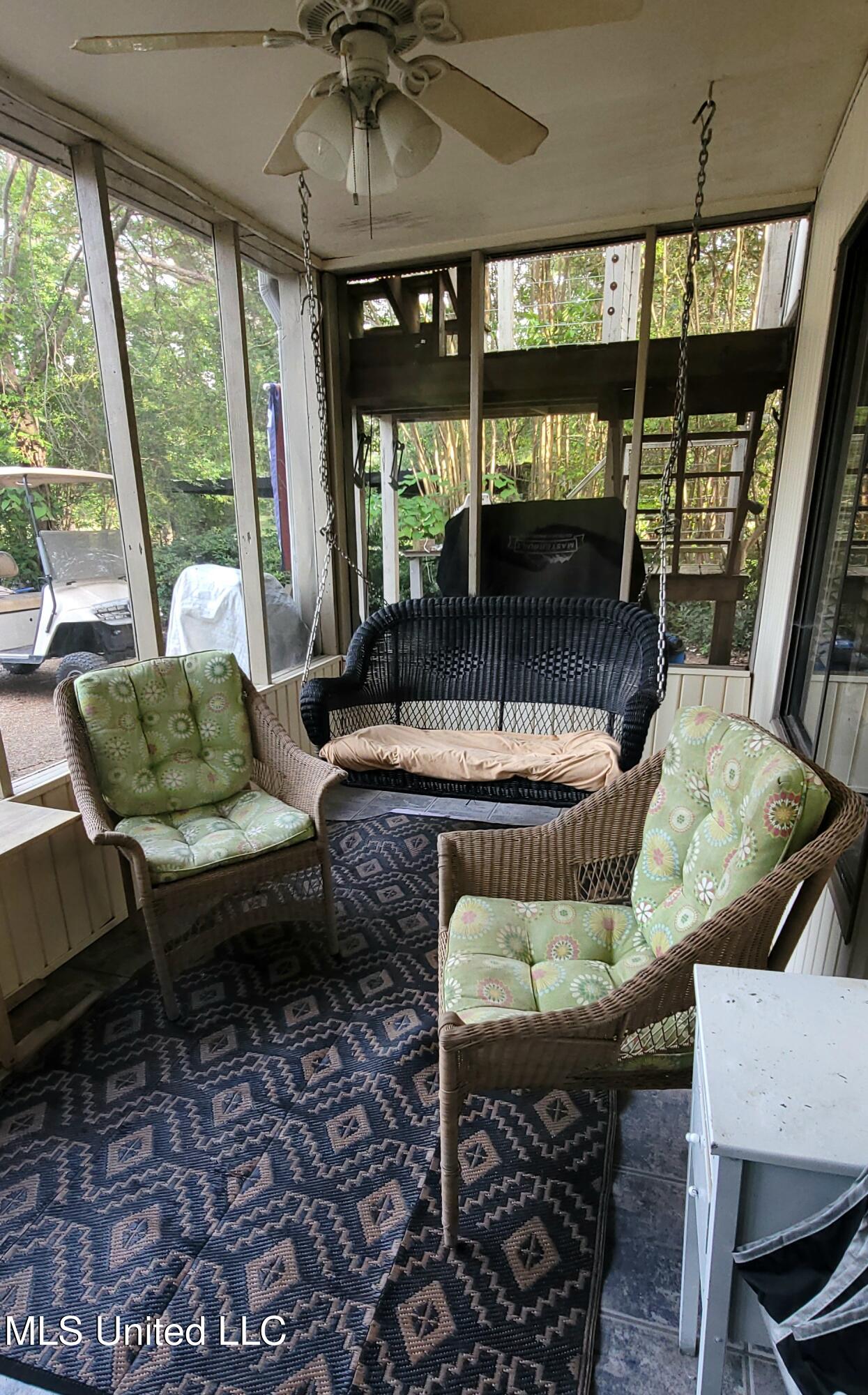 415 St Augustine Drive Madison, MS 39110 - Photo 22 of 52 Screened in porch off bonus