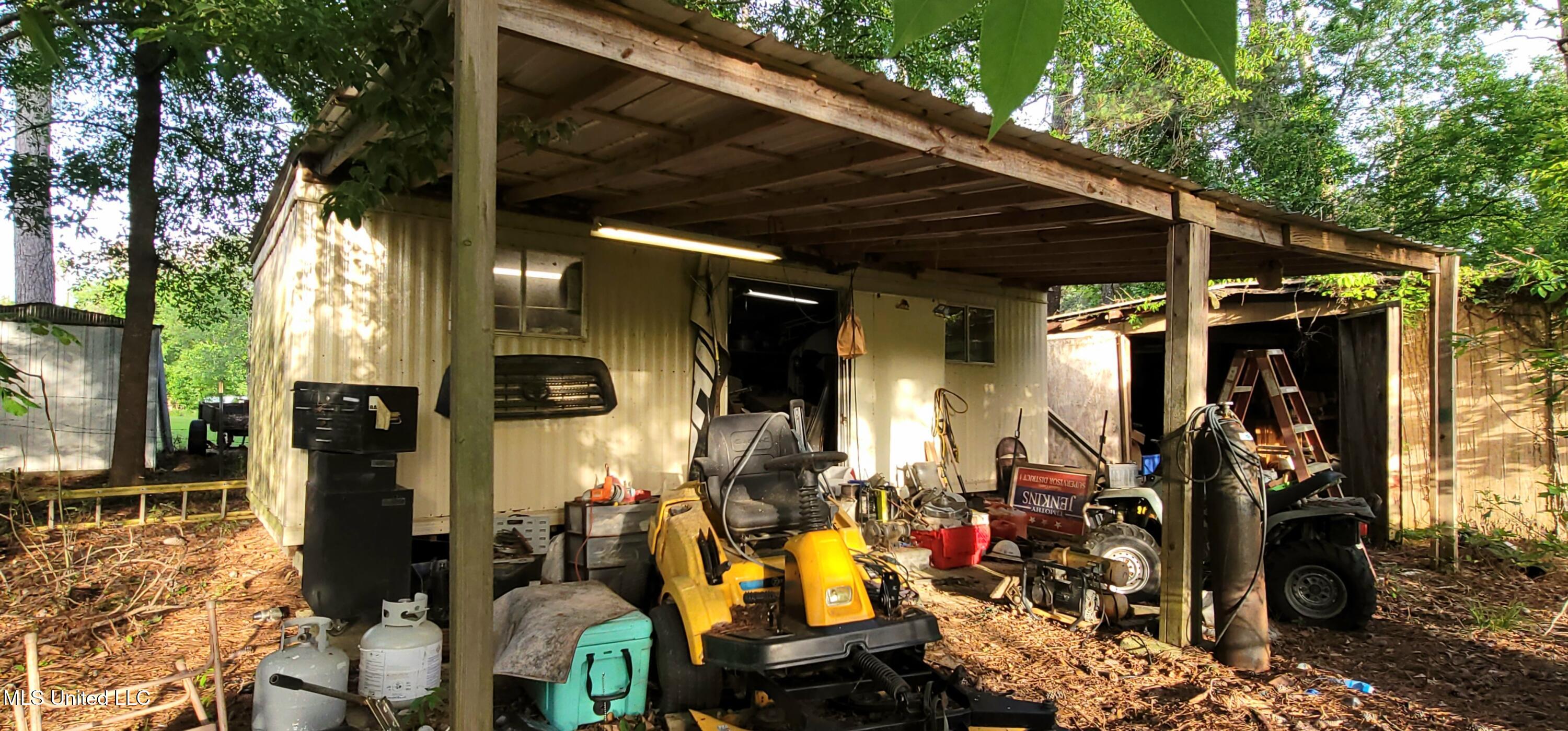 415 St Augustine Drive Madison, MS 39110 - Photo 47 of 52 Storage building 1