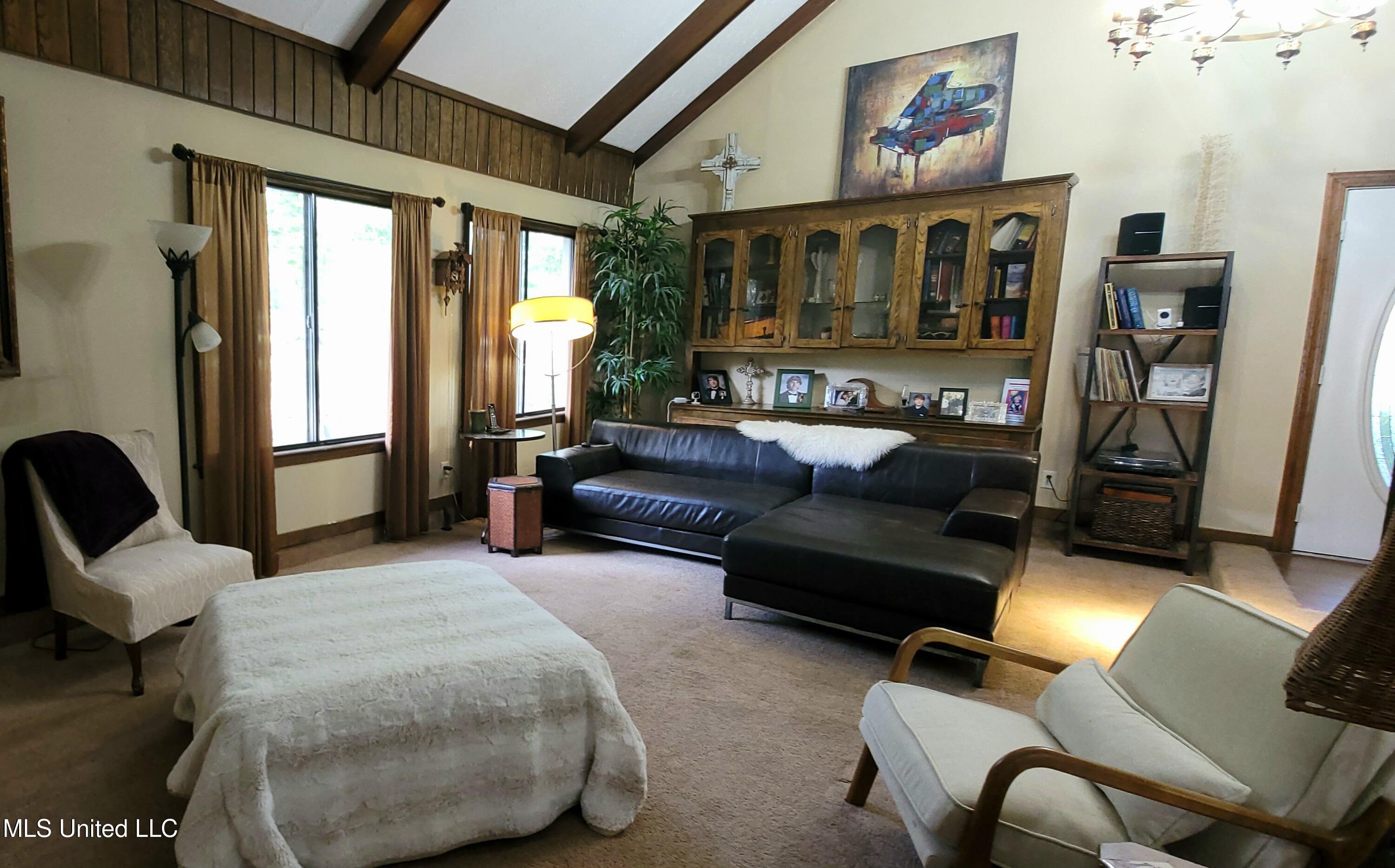 415 St Augustine Drive Madison, MS 39110 - Photo 7 of 52 Formal living